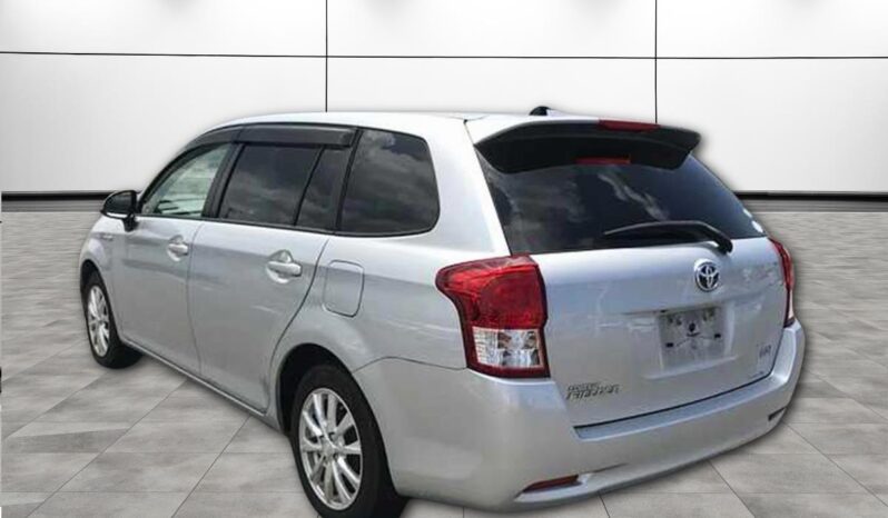 
								TOYOTA COROLLA FIELDER Hybrid 2015 full									