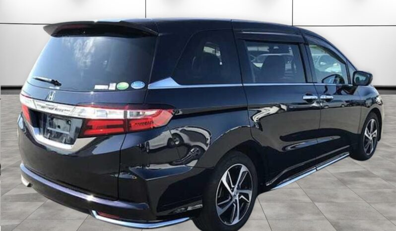 
								HONDA ODYSSEY Absolute 2015 full									