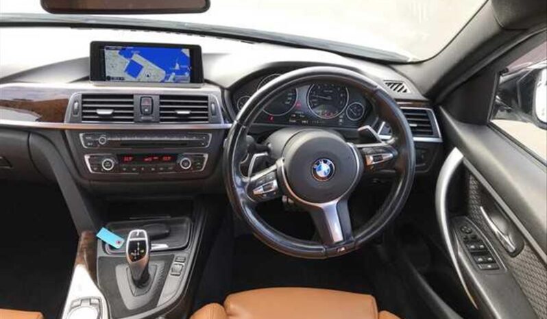 
								BMW 320i XDrive M Sport 2014 full									