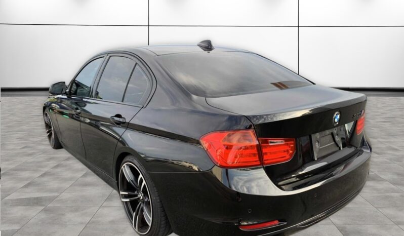 
								BMW 3 Series F30 320d 2013 full									