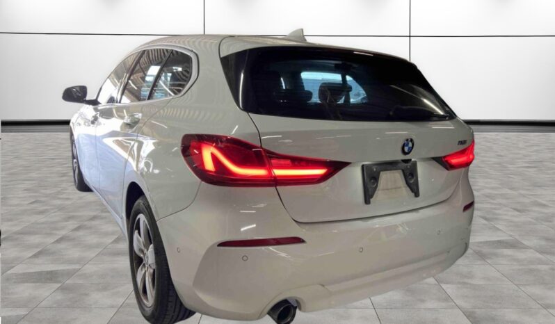 
								BMW 1 Series 118I PLAY 5D 2019 full									