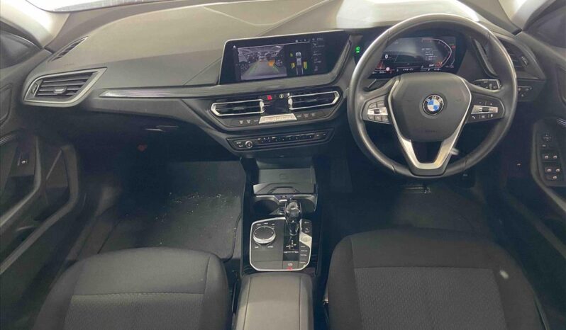 
								BMW 1 Series 118I PLAY 5D 2019 full									