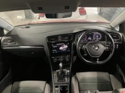 
										Volkswagen Golf variant TSI Highline Tech Edition 2019 full									