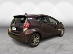 
										Toyota AQUA HYBRID 2015 full									