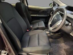 
										Toyota AQUA HYBRID 2015 full									