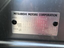 
										Mitsubishi OUTLANDER PHEV G Navigation Package 2014 full									