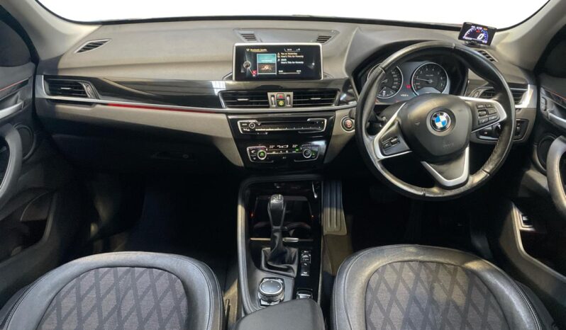
								BMW X1 xDrive 20i X Line 2016 full									
