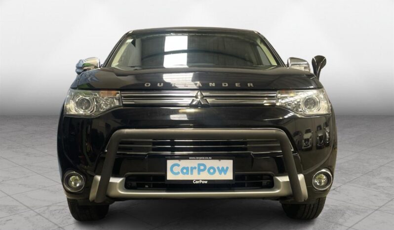 
								Mitsubishi OUTLANDER PHEV G Safety Package 2015 full									
