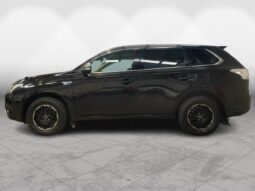 
										Mitsubishi OUTLANDER PHEV G Safety Package 2015 full									