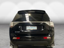 
										Mitsubishi OUTLANDER PHEV G Safety Package 2015 full									