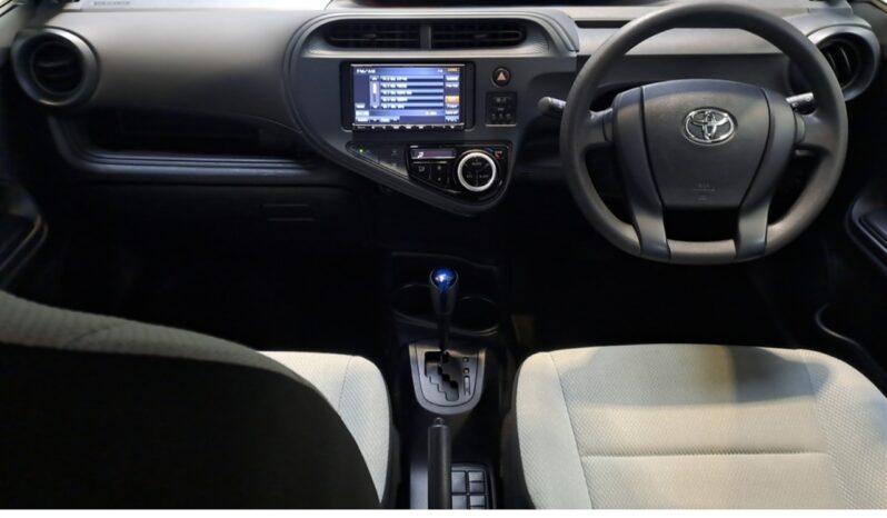 
								Toyota AQUA L 2019 full									