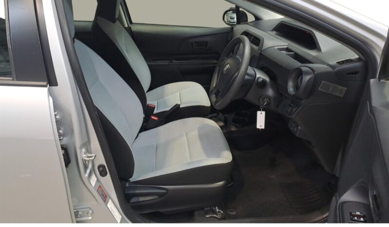 
								Toyota AQUA L 2019 full									