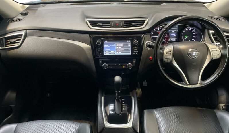 
								Nissan X-TRAIL  2014 full									