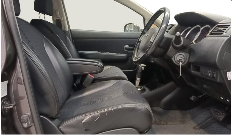 
								Nissan Tiida  2008 full									