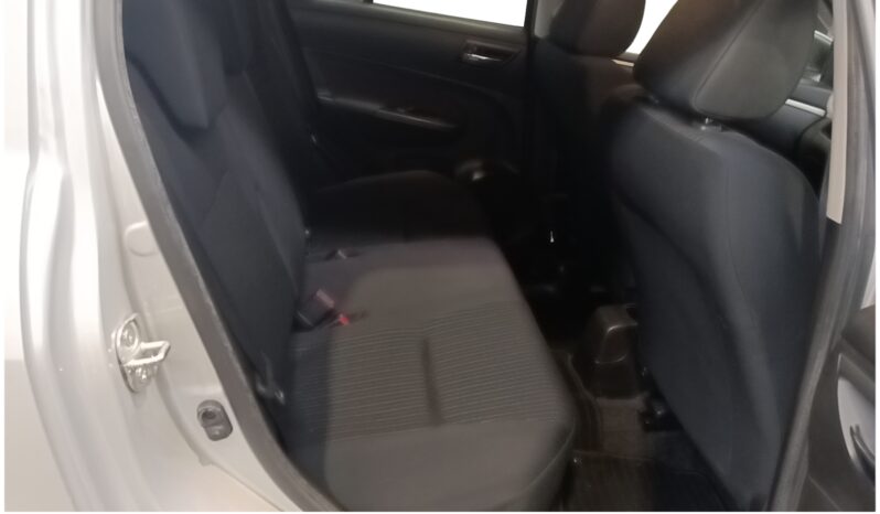 Suzuki SWIFT  2015 full