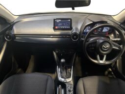 
										Mazda DEMIO 13S 2017 full									