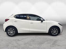 
										Mazda DEMIO 13S 2017 full									