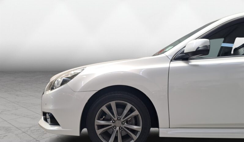 
								Subaru LEGACY  2012 full									