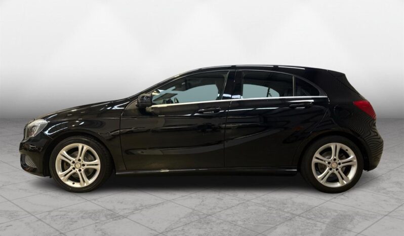 
								Mercedes-Benz A Class A180 2014 full									