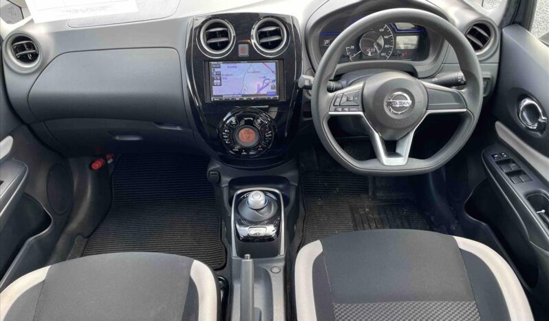 
								NISSAN NOTE e-Power X V Selection 2020 full									