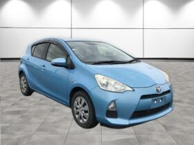 TOYOTA AQUA S 2012