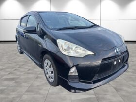 TOYOTA AQUA S 2013