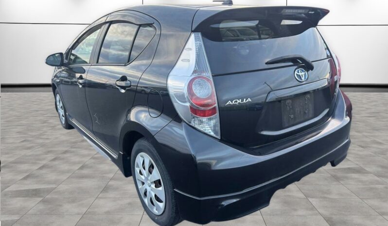 
								TOYOTA AQUA S 2013 full									