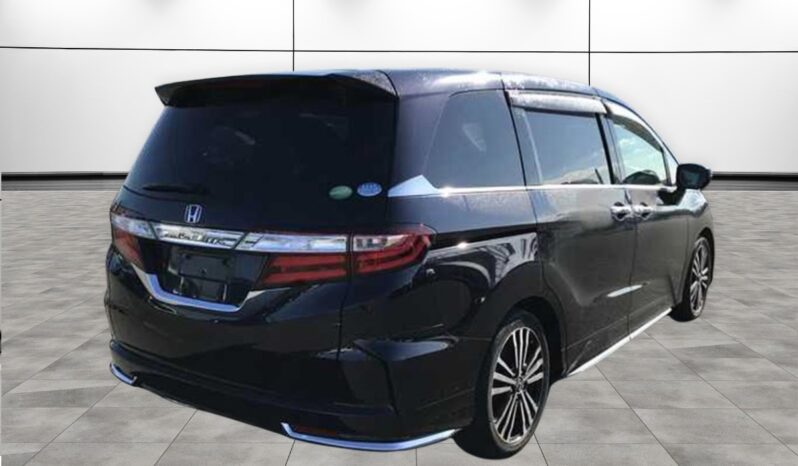 
								HONDA ODYSSEY Absolute 2013 full									