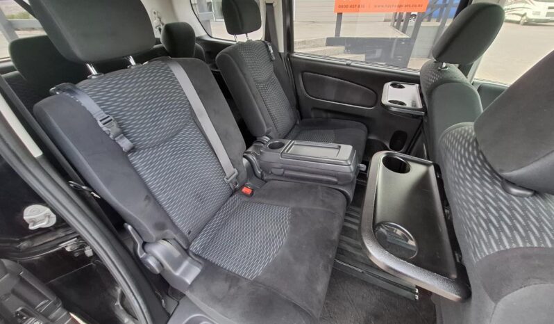 
								Nissan SERENA  2012 full									
