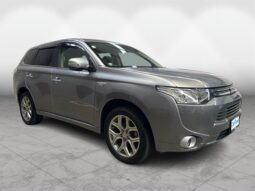 
										Mitsubishi Outlander  2013 full									