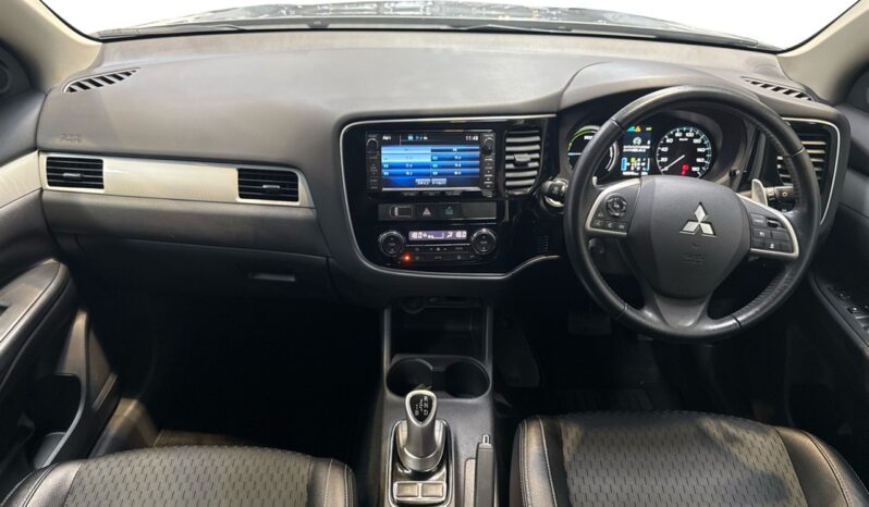 
								Mitsubishi Outlander  2013 full									