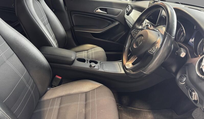 
								Mercedes-Benz CLA SHOOTING BRAKE CLA250 2015 full									