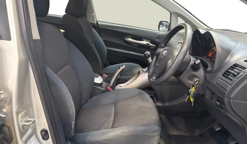 
								Toyota Corolla 1.8P GX HATCH 5 6M 2009 full									