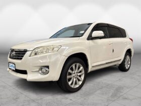 Toyota Vanguard  2010