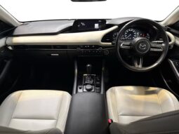 
										Mazda Mazda3  2019 full									