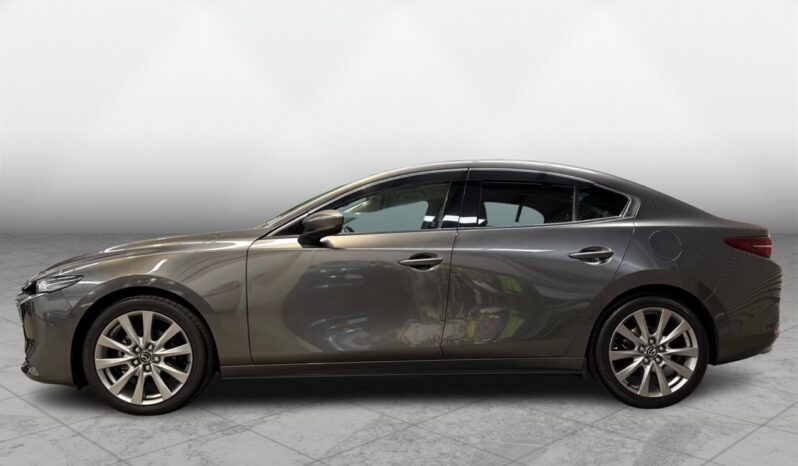 
								Mazda Mazda3  2019 full									