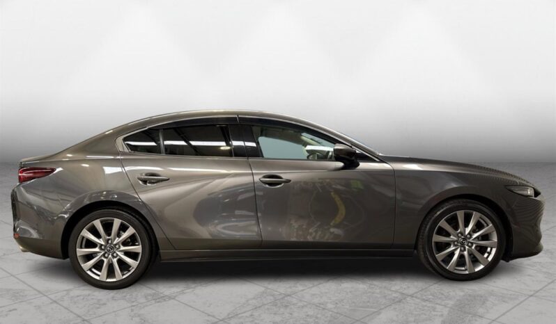 
								Mazda Mazda3  2019 full									