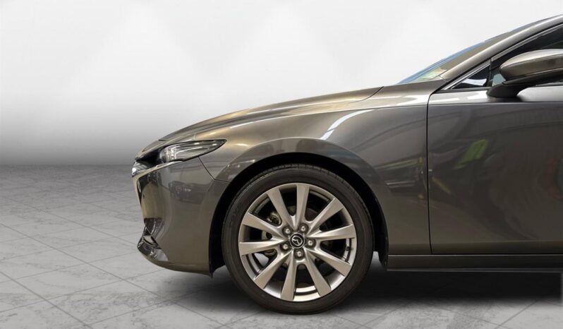 
								Mazda Mazda3  2019 full									