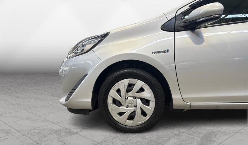 
								Toyota AQUA L 2020 full									