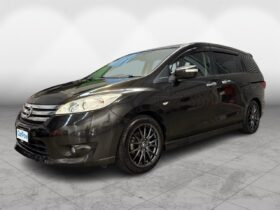 Nissan Lafesta  2013