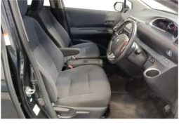 
										Toyota Sienta HYBRID 2015 full									