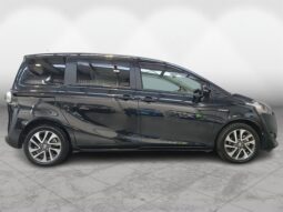 
										Toyota Sienta HYBRID 2015 full									