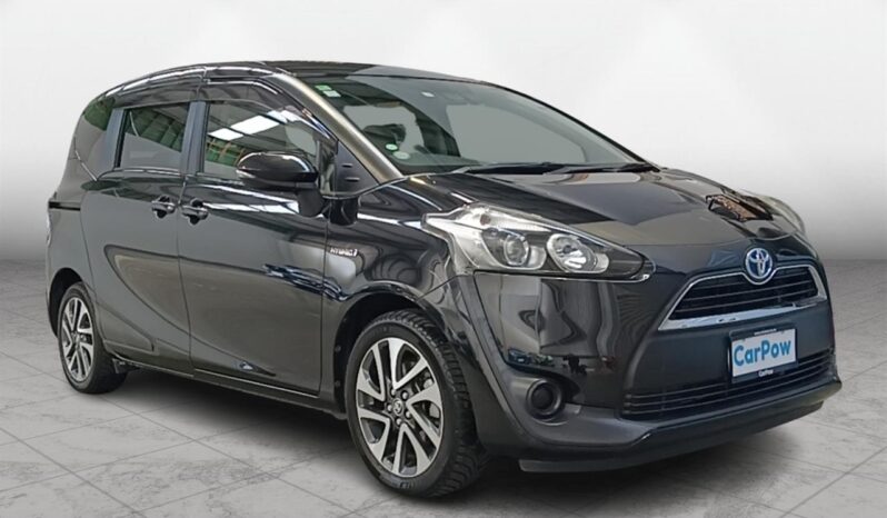 
								Toyota Sienta HYBRID 2015 full									
