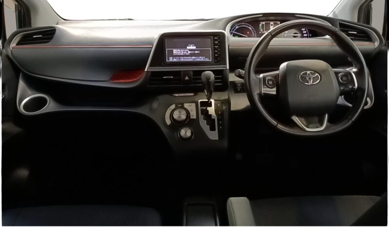 
								Toyota Sienta HYBRID 2015 full									