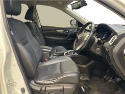 Nissan X-TRAIL  2015 full