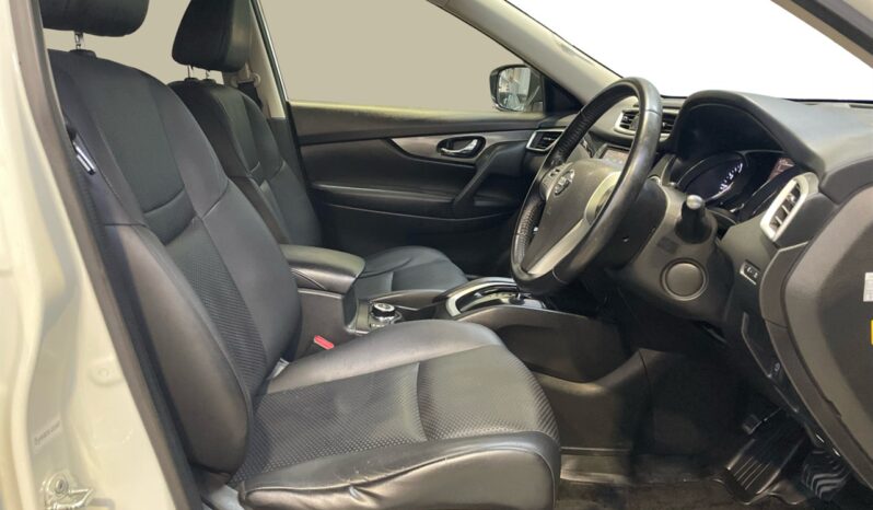 Nissan X-TRAIL  2015 full