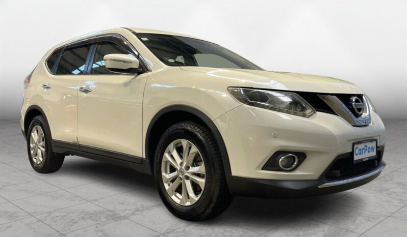 Nissan X-TRAIL  2015 full