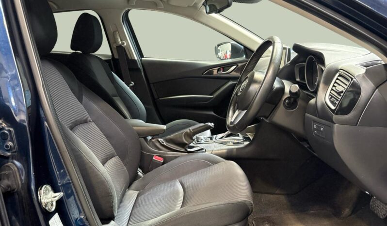 
								Mazda AXELA  2015 full									