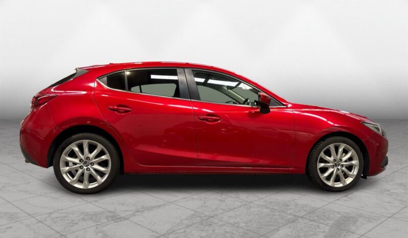 
								Mazda AXELA 2L PETROL 2014 full									