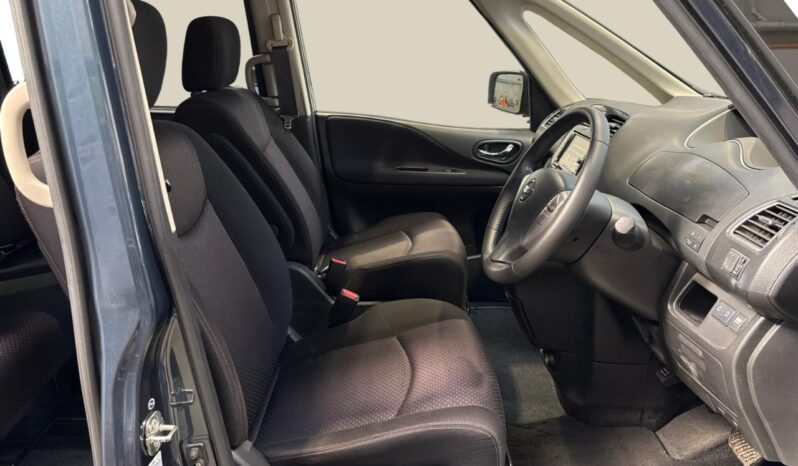 
								Nissan SERENA  2012 full									